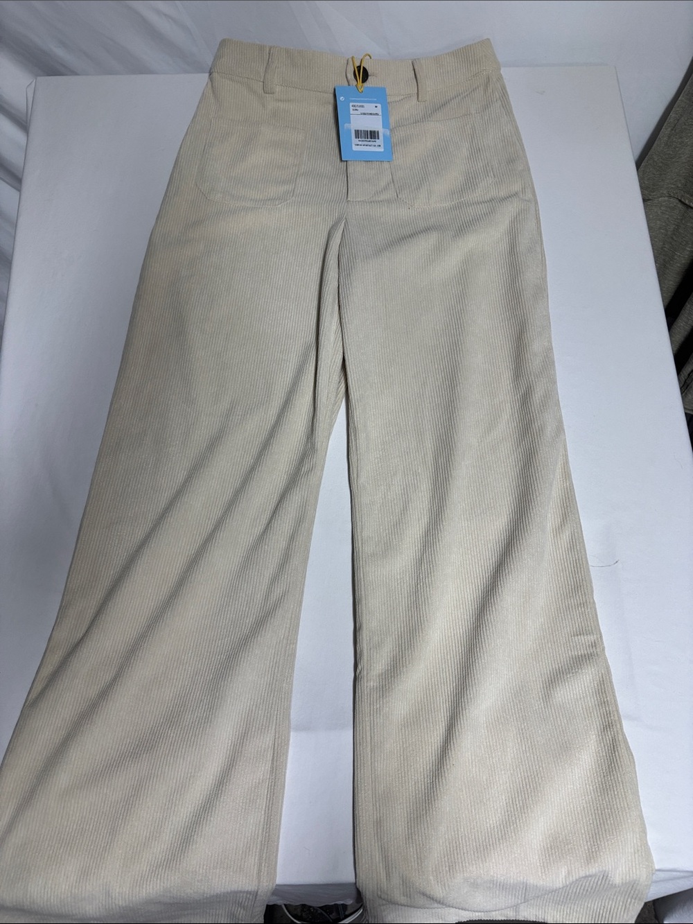 NWT Compañía Fantástica Ecru Wide Leg Corduroy Pants Size Medium